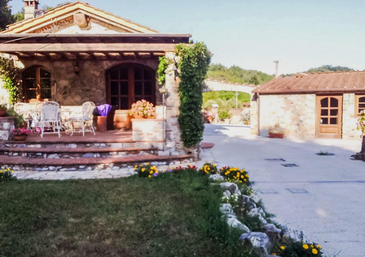 Villa Armonia Borgo a Mozzano Luaran gambar