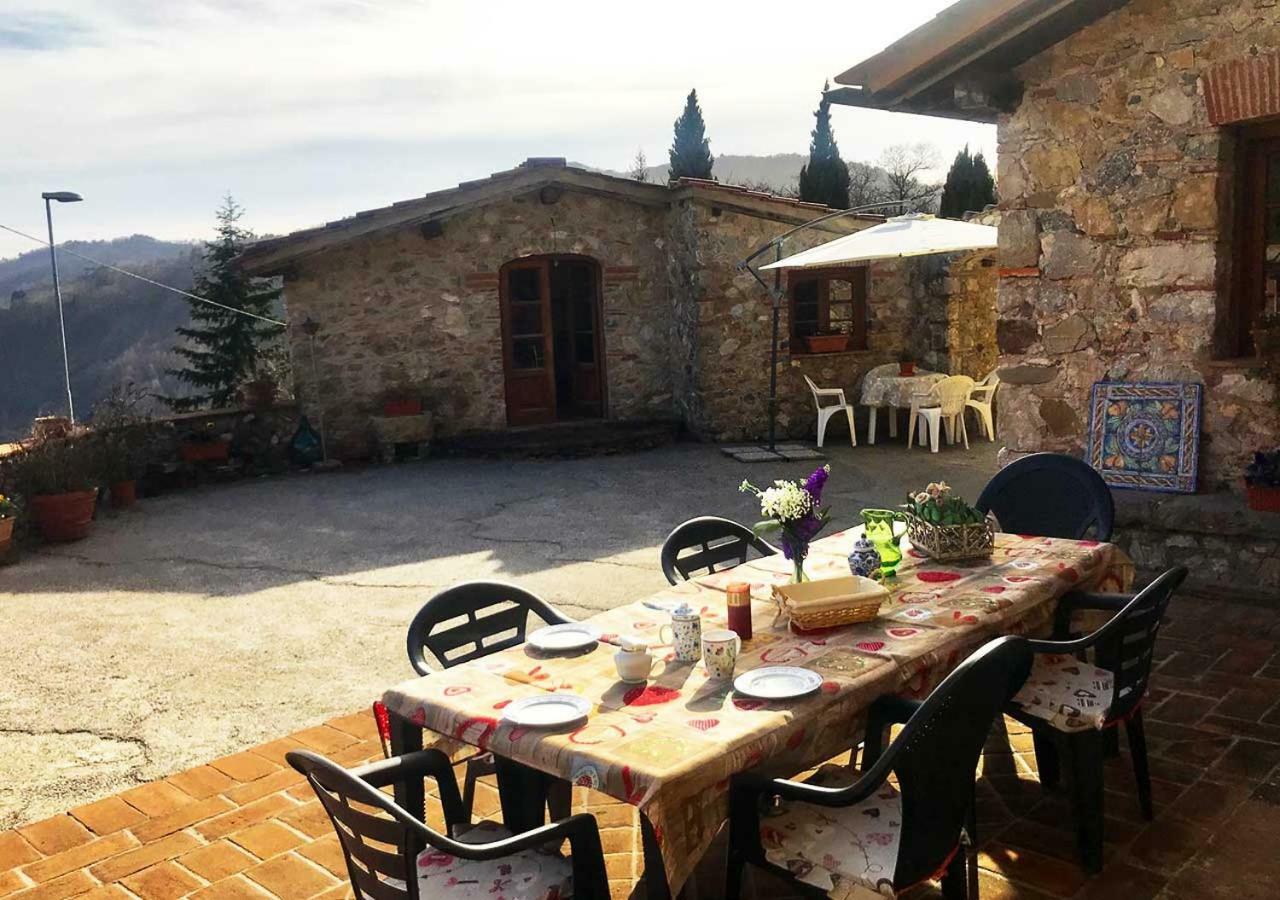 Villa Armonia Borgo a Mozzano Luaran gambar