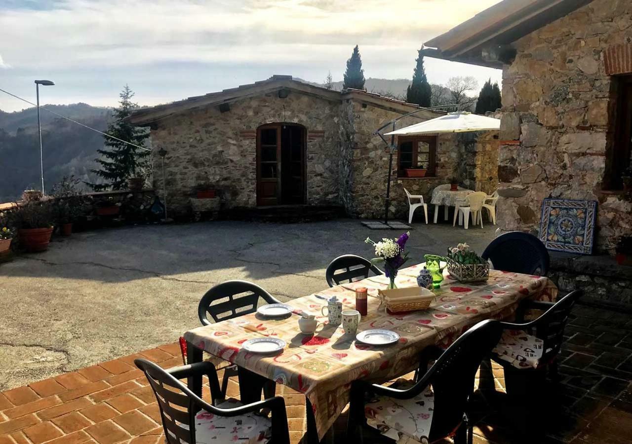 Villa Armonia Borgo a Mozzano Luaran gambar