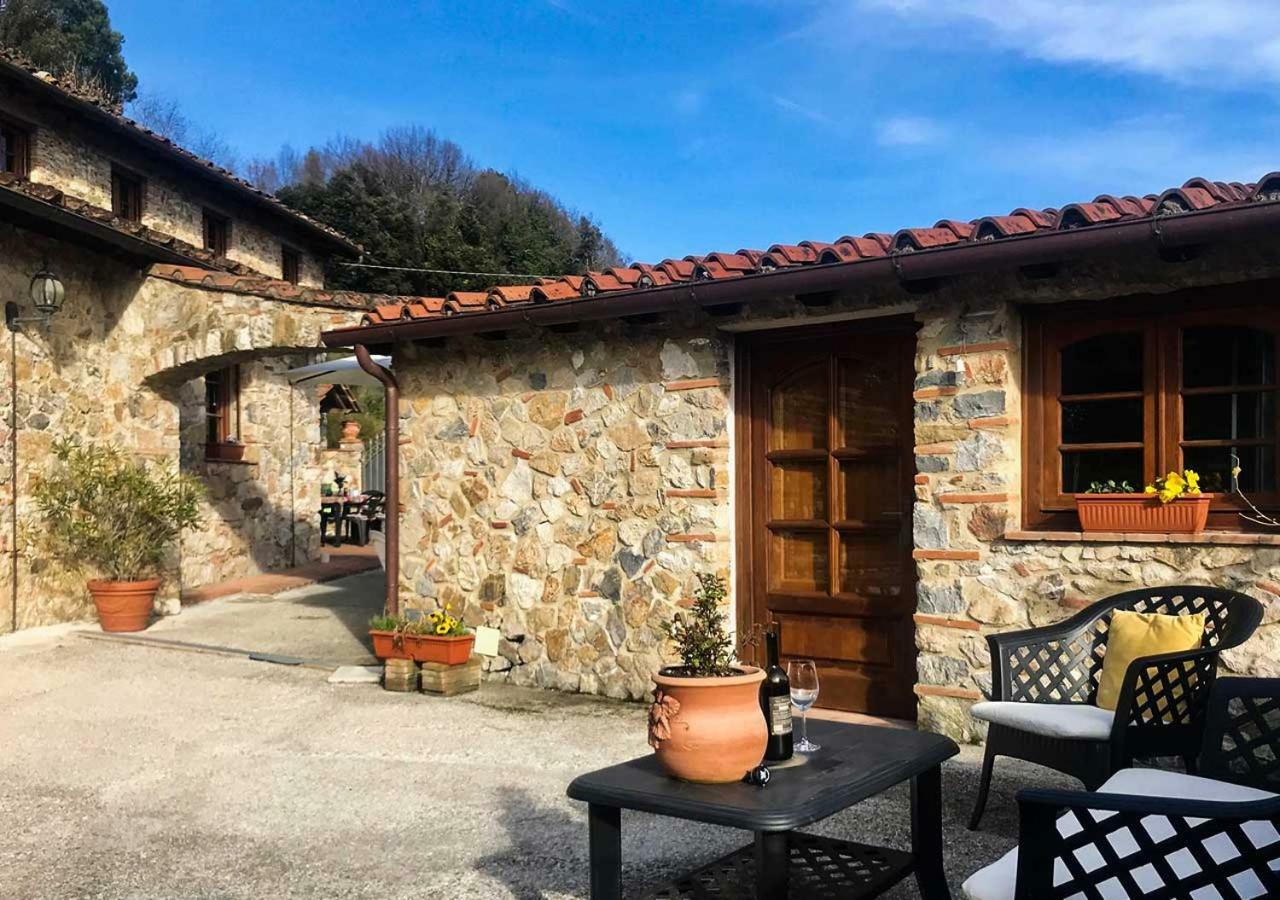 Villa Armonia Borgo a Mozzano Luaran gambar